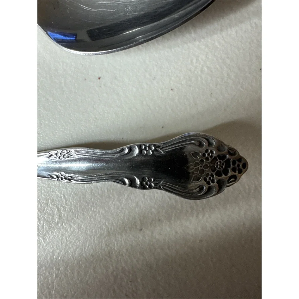 Stanley Roberts Rogers DREAM ROSE BUD Stainless Oval Soup Spoons Lot‎ Of 4